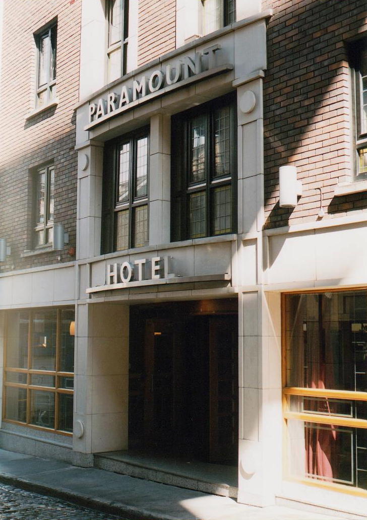 Paramount Hotel Temple Bar is a Inn Dublin