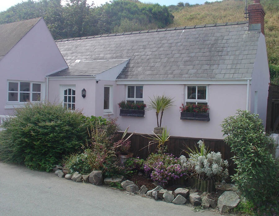 Harbour Lights Cottages