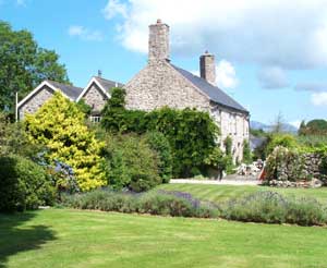 Oriel Plas Gly-y-Weddw Art centre Abersoch