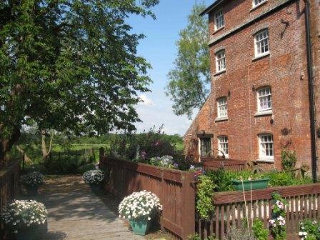 Riverside Sopley Mill Bar Restaurant and Tearooms